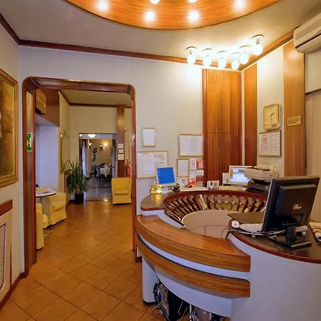 Piccolo Hotel 3*